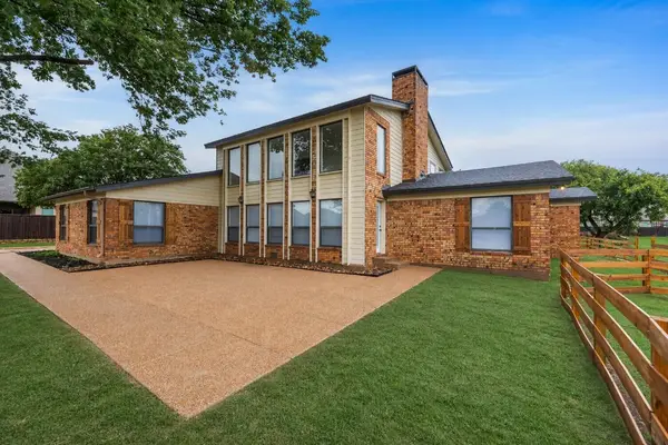 2720 E Seeton Road, Grand Prairie, TX 75054