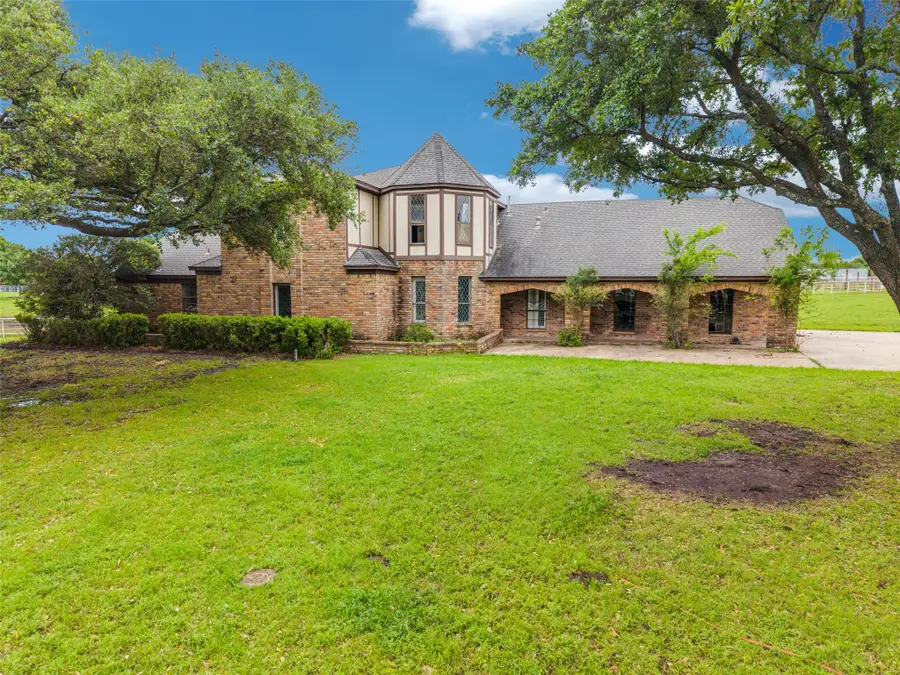 342 E Tripp Road, Sunnyvale, TX 75182 - #2