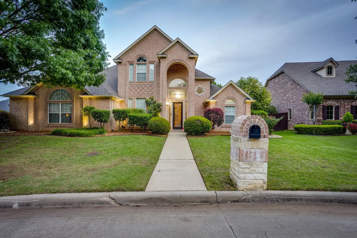912 Thomas Crossing Drive, Fort Worth, TX 76028 - #1