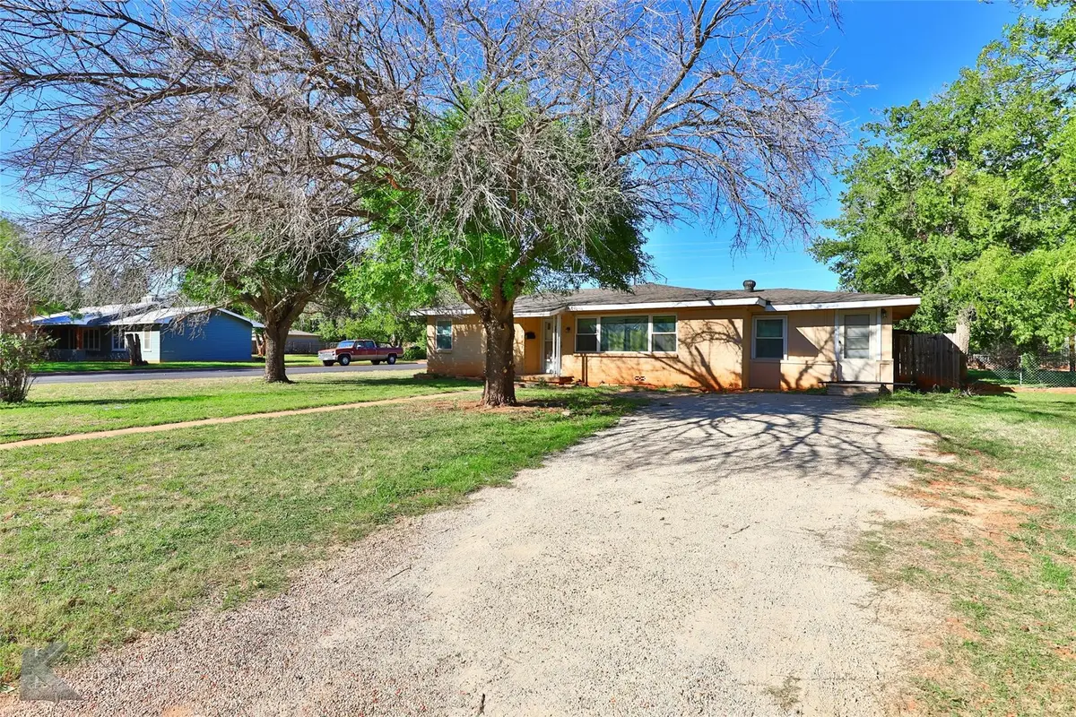 1066 Westridge Drive, Abilene, TX 79605 - #1