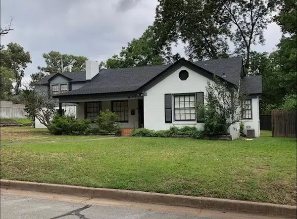 600 E Lake Street, Tyler, TX 75701