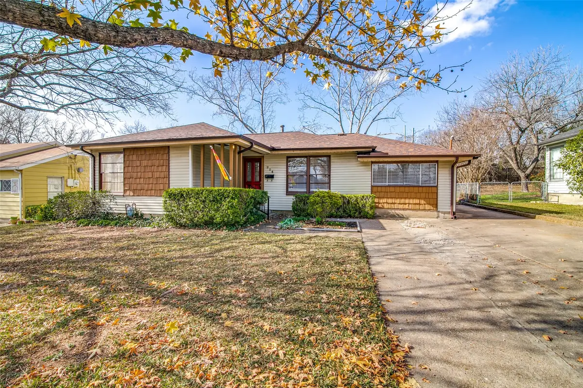 214 S Clark Street, Rockwall, TX 75087 - #1
