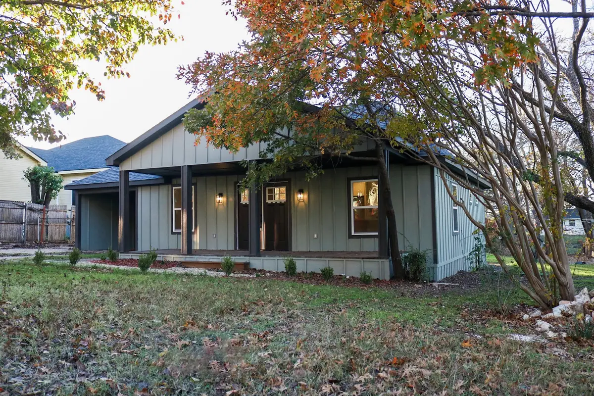 603 N 1st Street, Midlothian, TX 76065 - #1