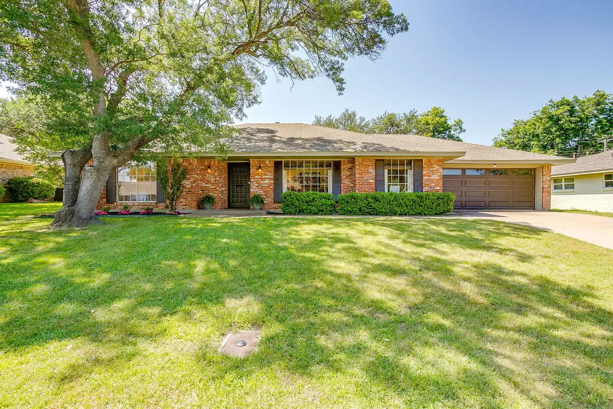 3733 Fenton Avenue, Fort Worth, TX 76133 - #1