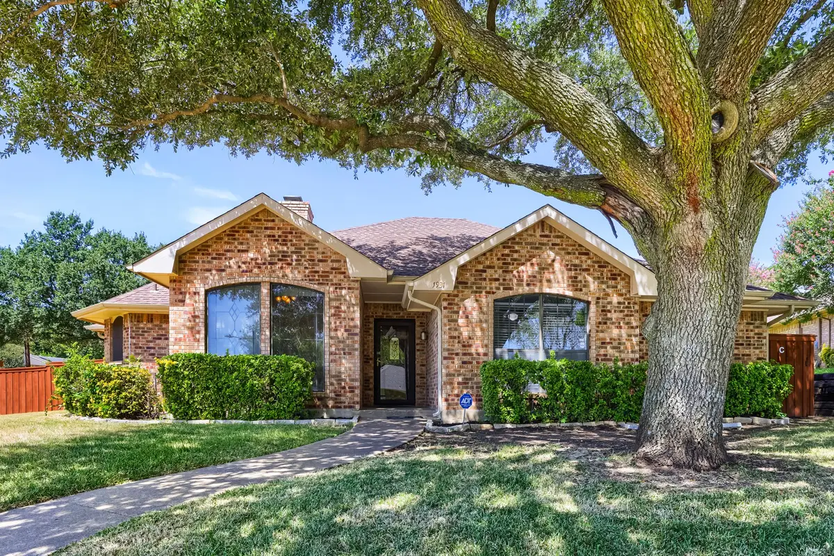 1931 Silver Creek Place, Duncanville, TX 75137 - #1