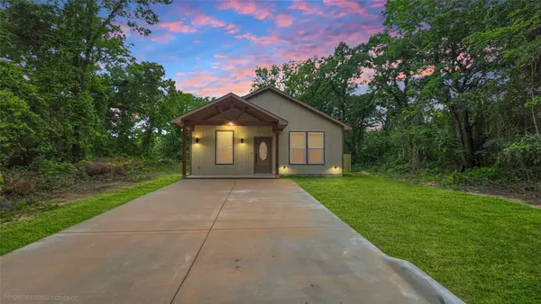163 Lake Creek Drive, Mabank, TX 75156