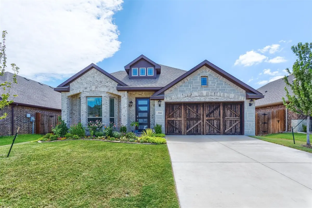 204 Garden Grove Drive, Waxahachie, TX 75165 - #1