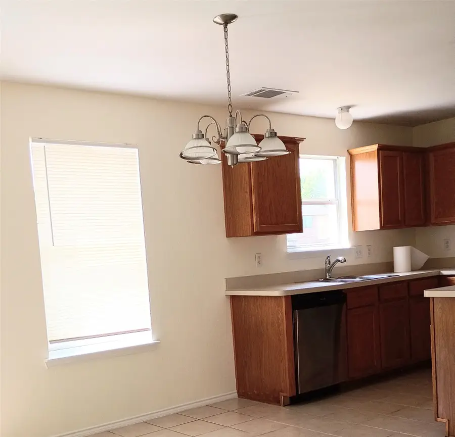 218 Jacob Court, Glenn Heights, TX 75154 - #2