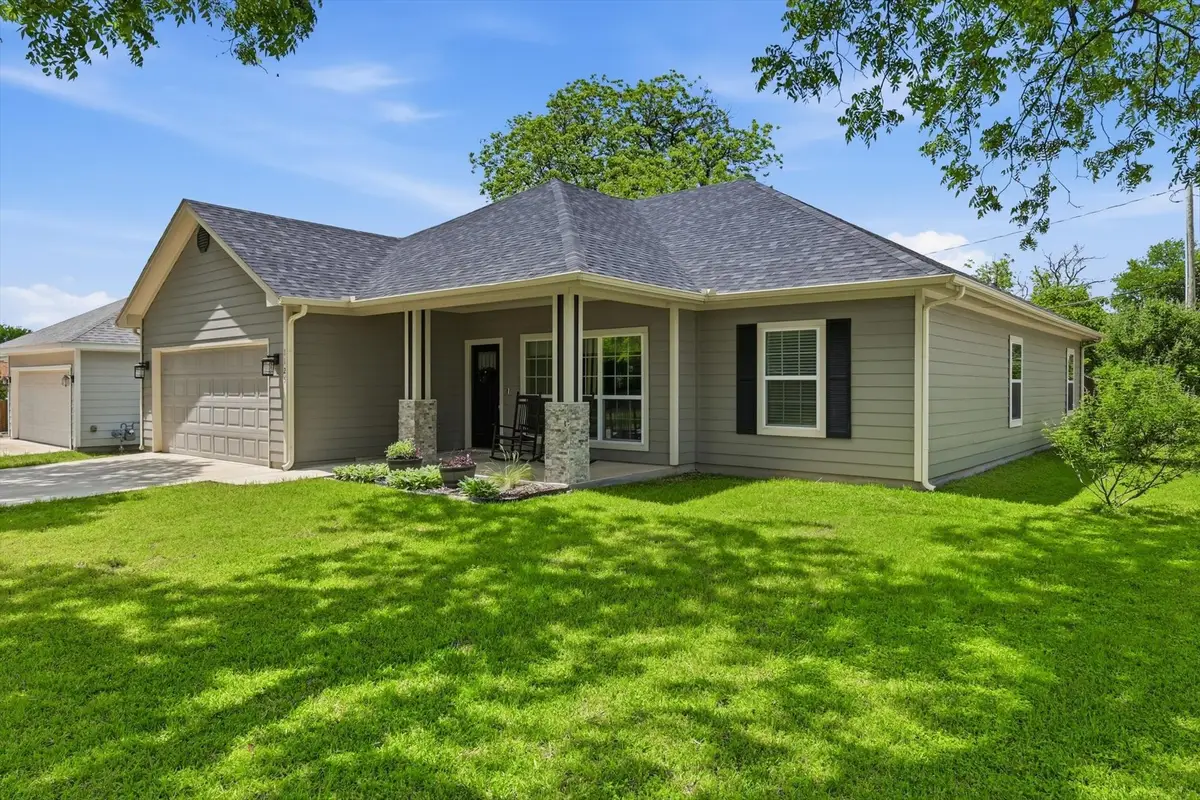 1125 Oxford Street, River Oaks, TX 76114 - #1