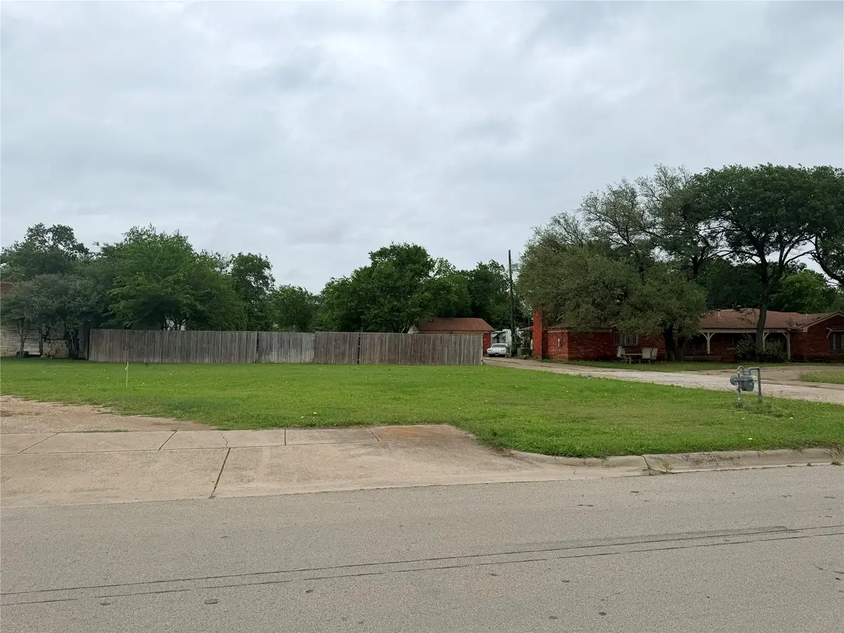 5633 Oak Grove Road N, Fort Worth, TX 76134 - #1