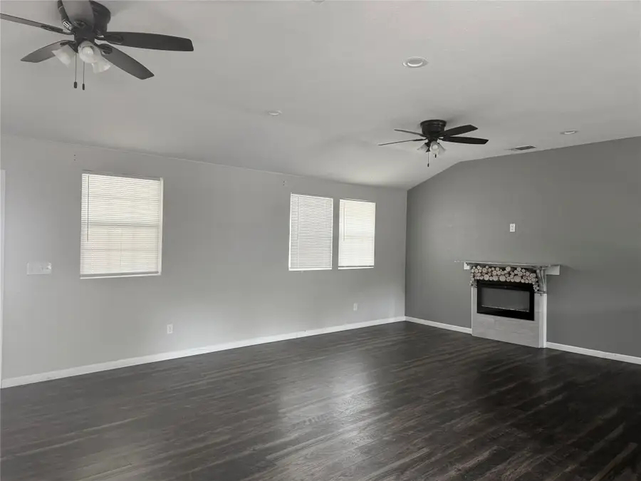 314 N Dubellette Street, Weatherford, TX 76086 - #3