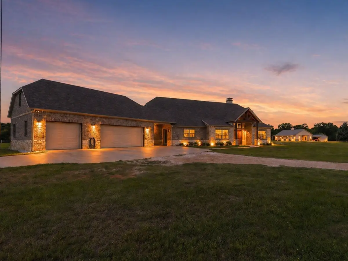 3317 Vz County Road 1804, Grand Saline, TX 75140 - #1