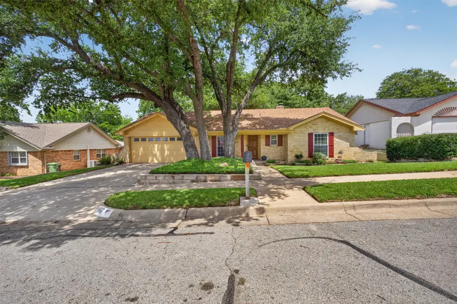 937 Harwood Terrace, Bedford, TX 76021 - #2