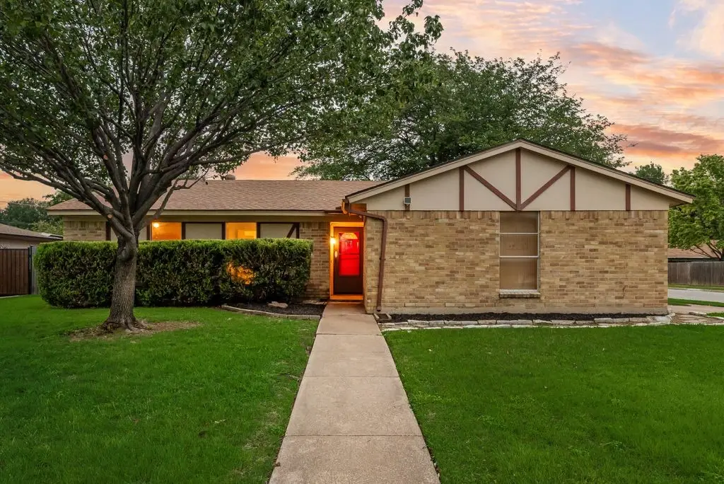 5929 Robin Drive, Watauga, TX 76148 - #1