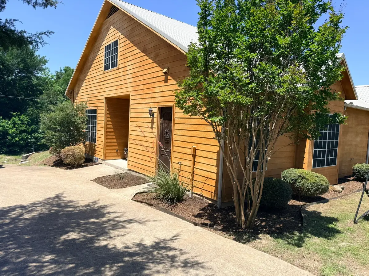 305 Twin Lakes Drive, Waxahachie, TX 75165 - #1