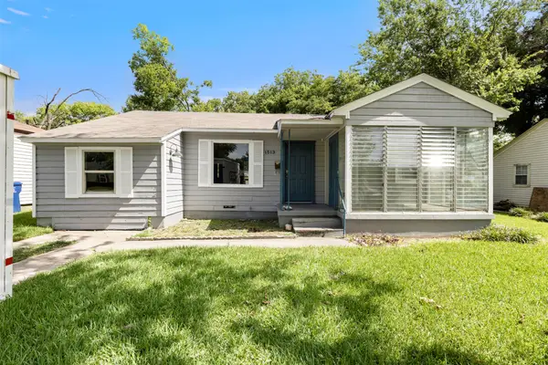 1513 Davis Boulevard, Garland, TX 75042