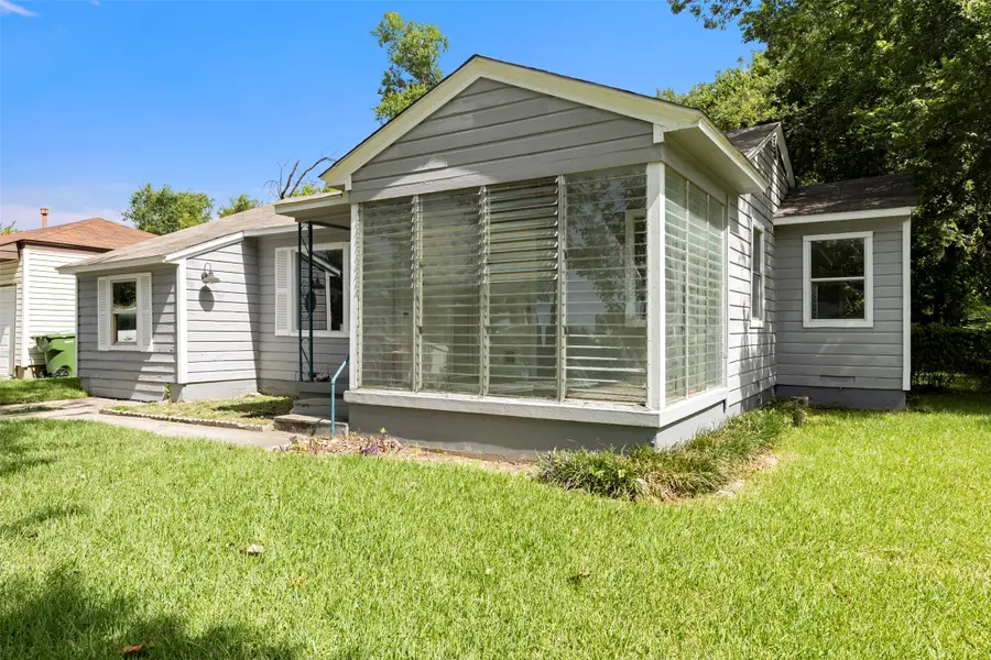 1513 Davis Boulevard, Garland, TX 75042 - #3