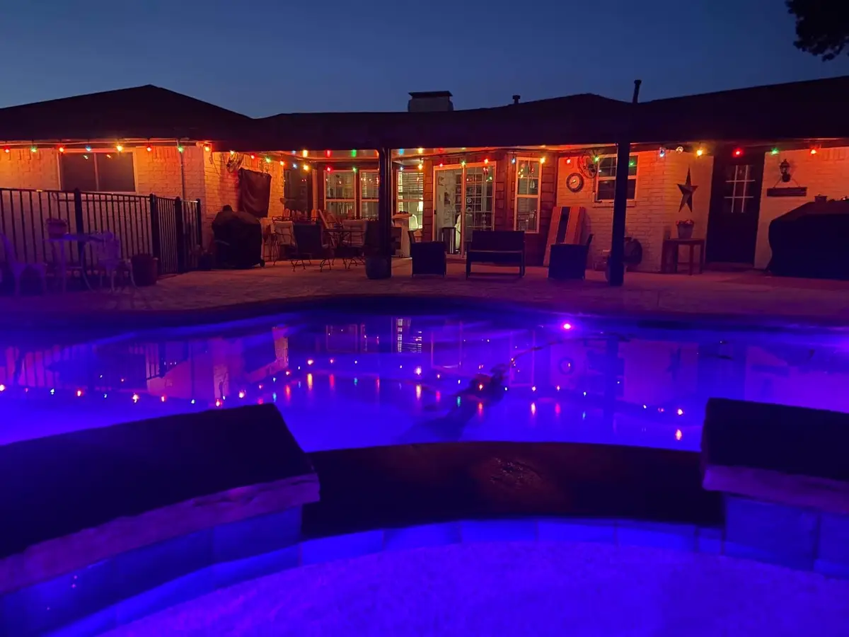 105 Elm Drive, Oak Leaf, TX 75154 - #1
