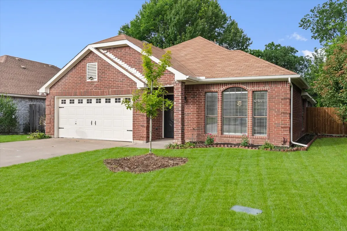 7009 Bentley Avenue, Fort Worth, TX 76137 - #1