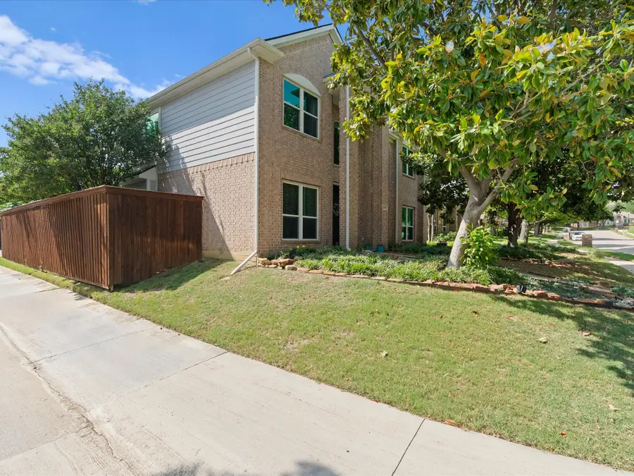 2878 Ridgedale Drive, Lewisville, TX 75067 - #2