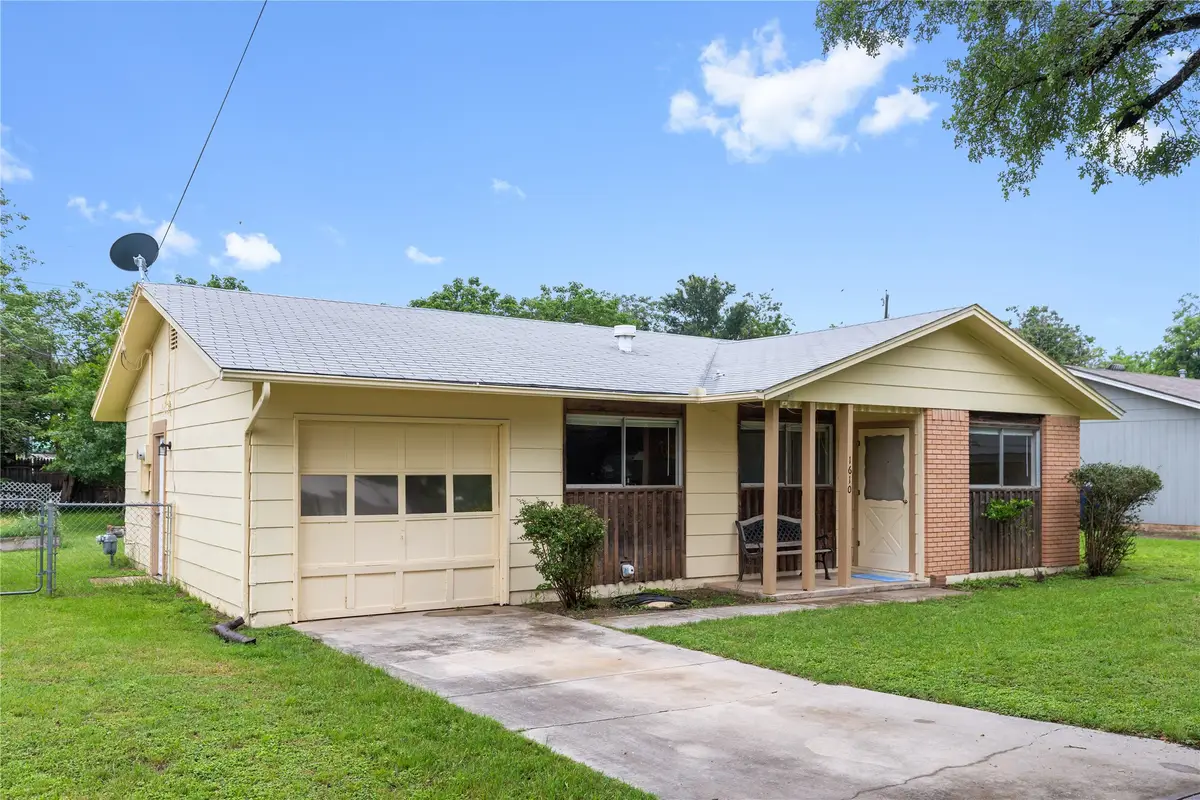 1610 Wood Street, Brownwood, TX 76801 - #1