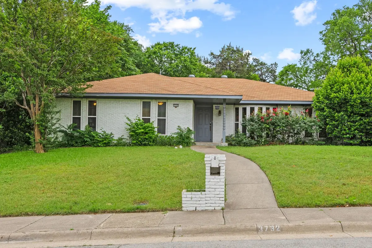 3732 Kiest Knoll Drive, Dallas, TX 75233 - #1
