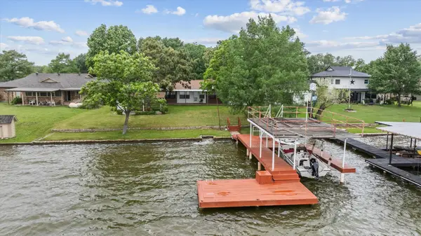 3905 Winding Way, Granbury, TX 76049
