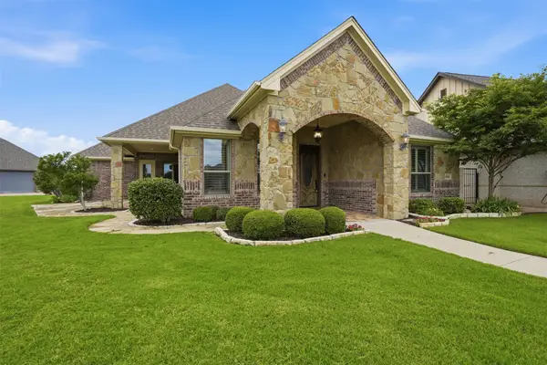 4918 Centre Court, Granbury, TX 76049