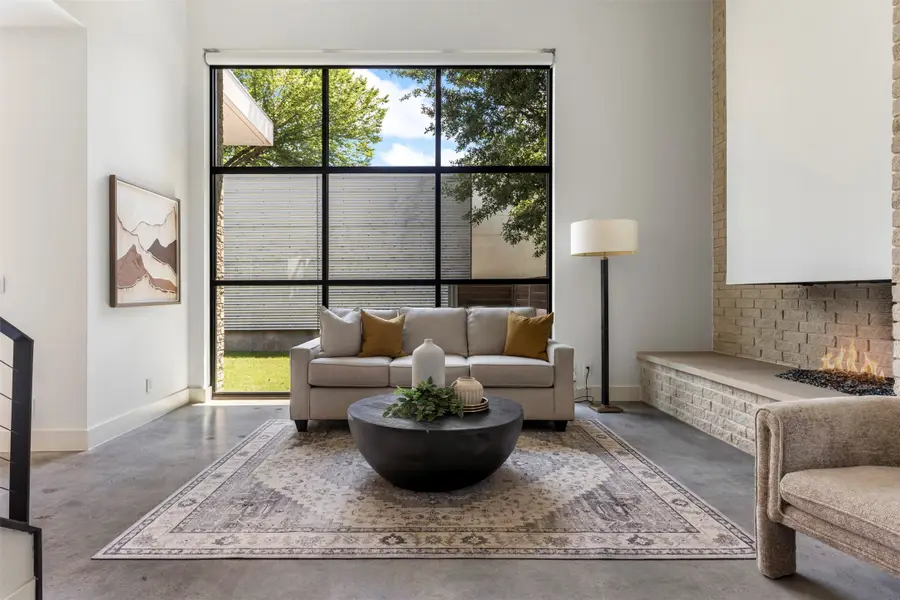 6 Vanguard Way, Dallas, TX 75243 - #3