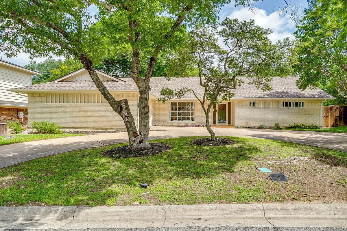 3520 Walton Avenue, Fort Worth, TX 76133 - #1