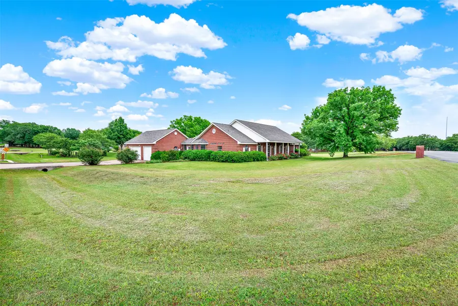 2735 Bent Oaks Drive, Burleson, TX 76028 - #2