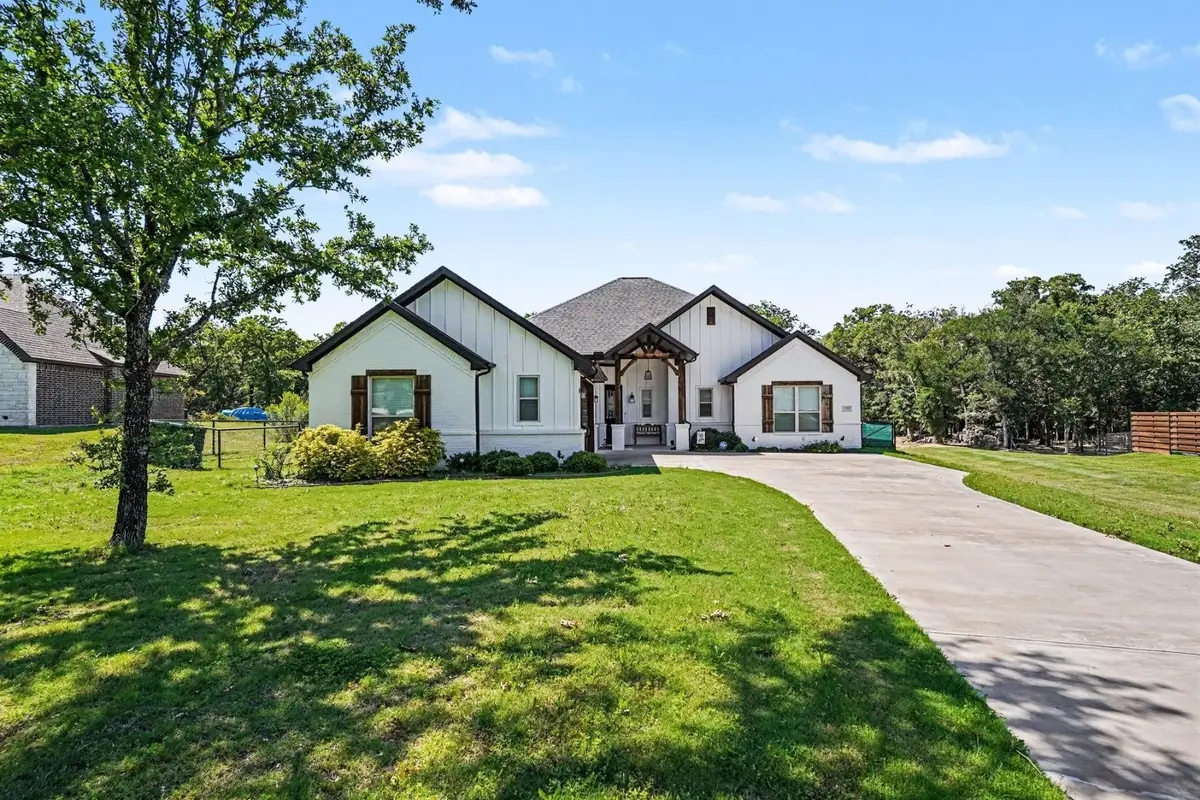 1120 Horizon Trace Drive, Azle, TX 76020 - #1