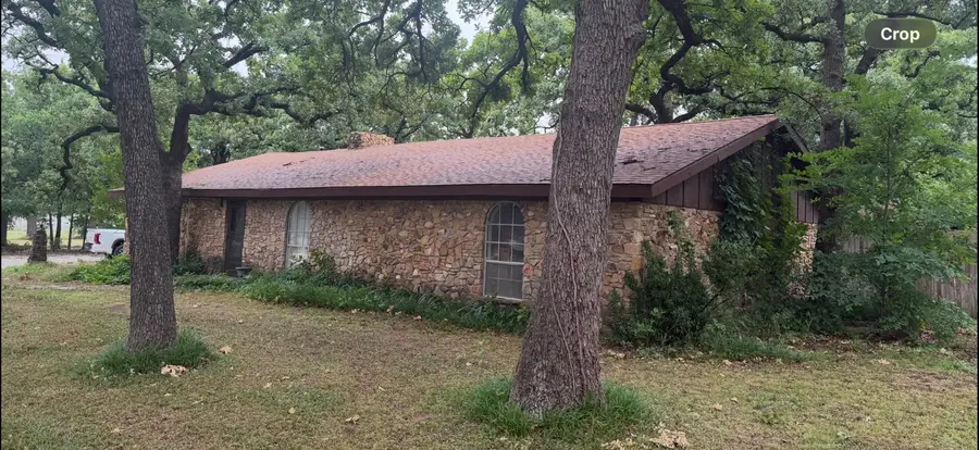 703 W Sherman Street, Chico, TX 76431 - #3