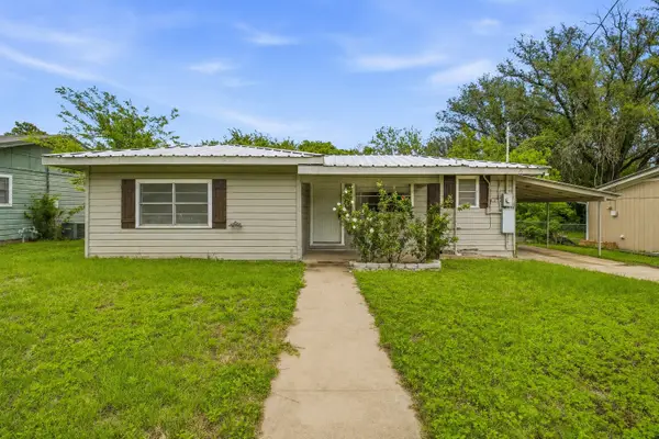 685 S First Avenue, Stephenville, TX 76401