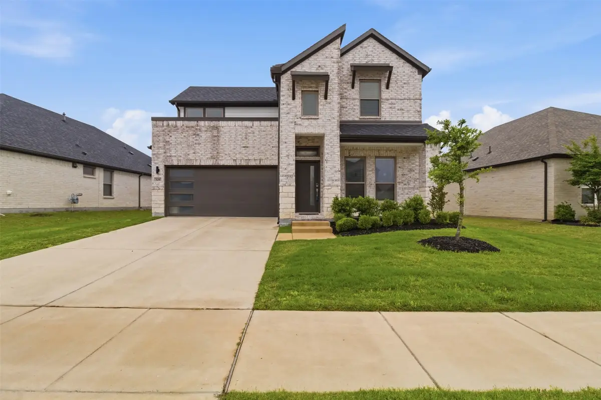 129 Chase Creek Drive, Lavon, TX 75166 - #1