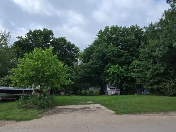 261 Rocky Drive, Waxahachie, TX 75167