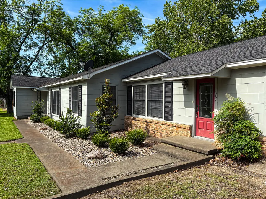 367 Pecan Street, Van, TX 75790 - #2