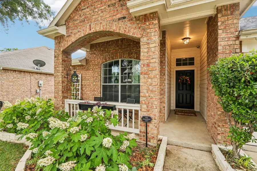 1013 Warbler, Aubrey, TX 76227 - #3