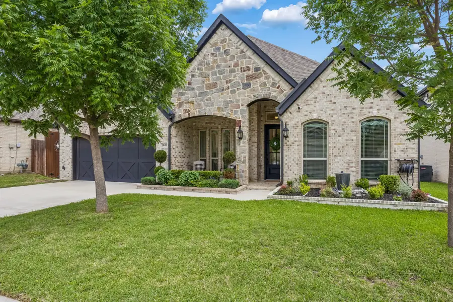 2618 Fair Oaks Avenue, Midlothian, TX 76065 - #2