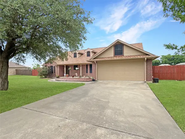 109 Continental Lane, Hillsboro, TX 76645