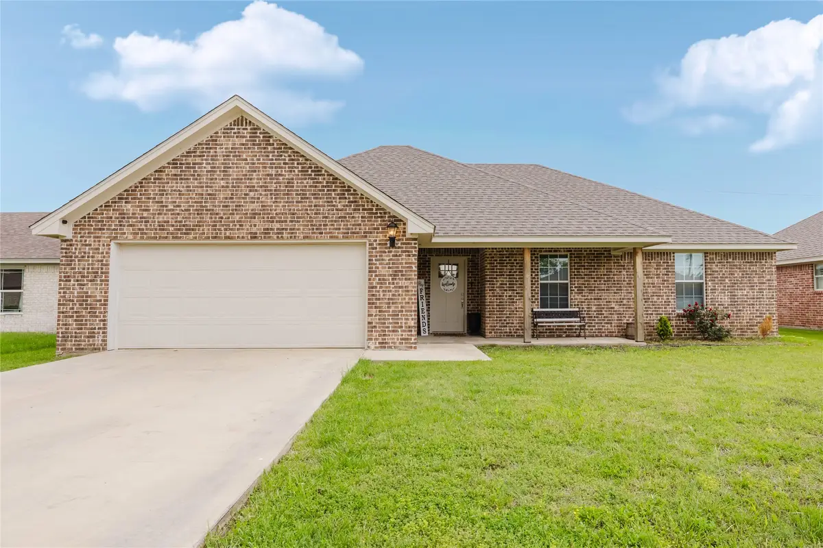 417 Colony Street, Eastland, TX 76448 - #1