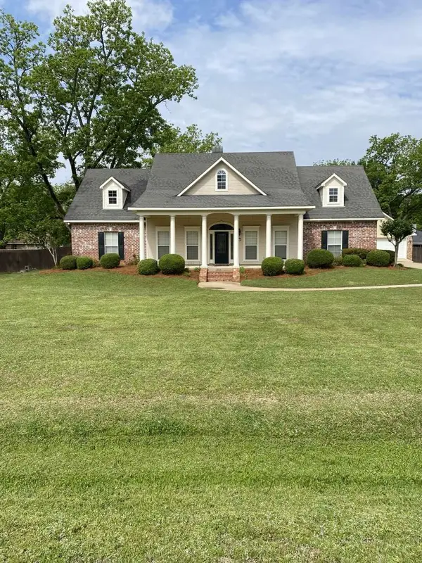 5814 Caspiana Lane, Bossier City, LA 71112