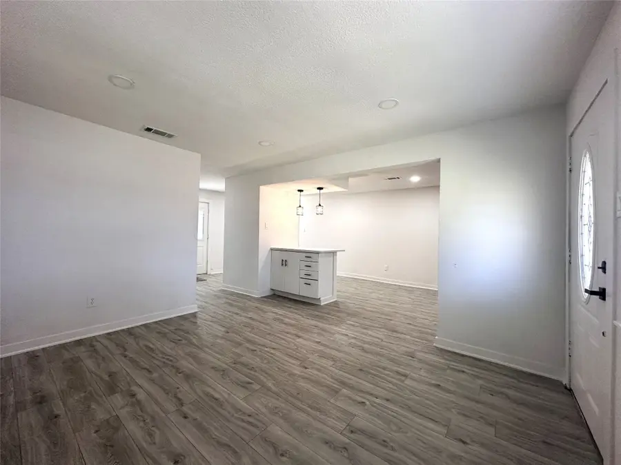1722 Hillcrest Street, Mesquite, TX 75149 - #2