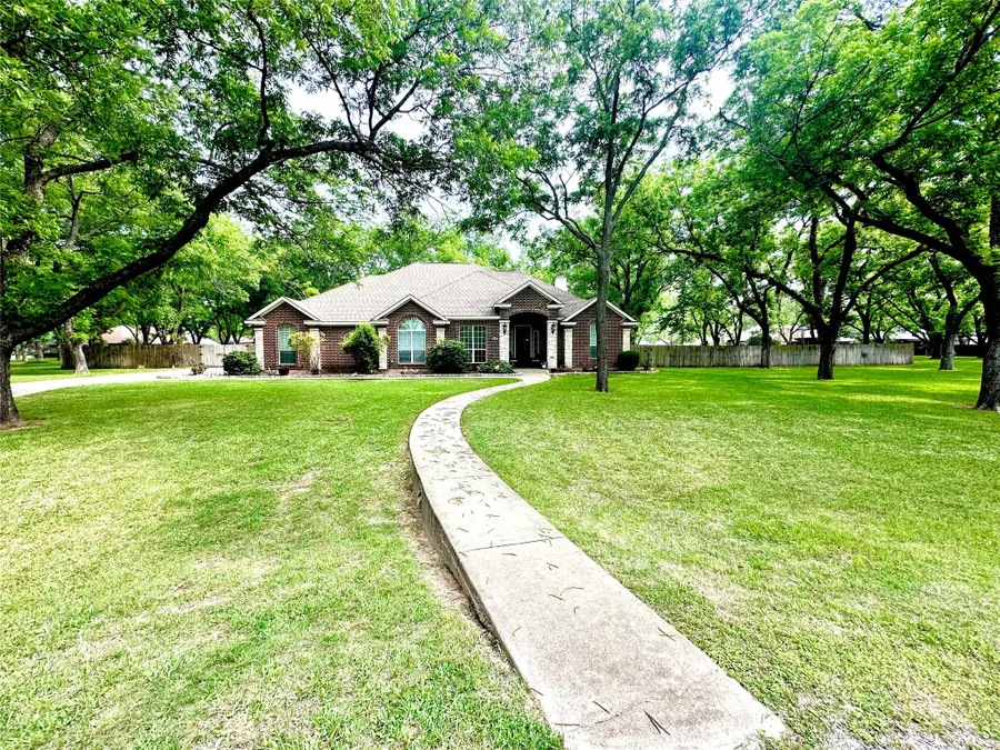8803 S Hampton Court, Granbury, TX 76049 - #2