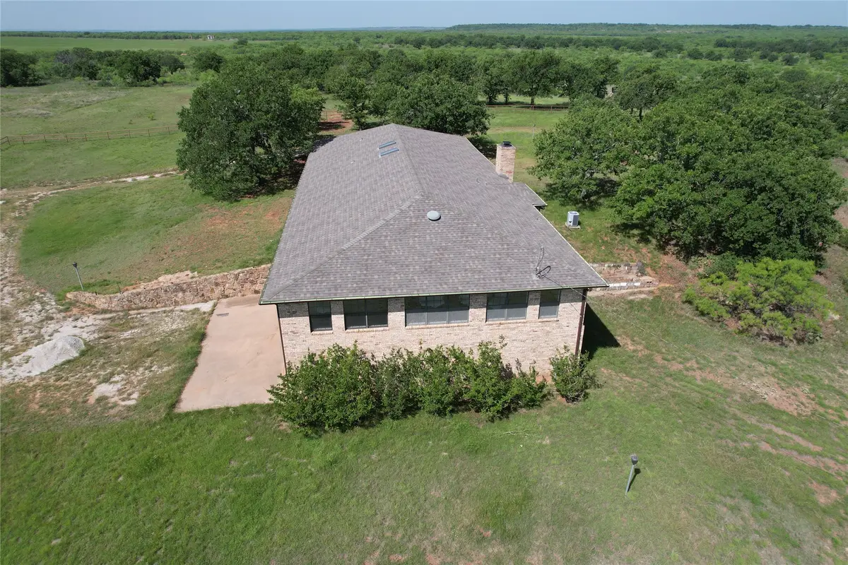628 Robinson Road, Graham, TX 76450 - #1