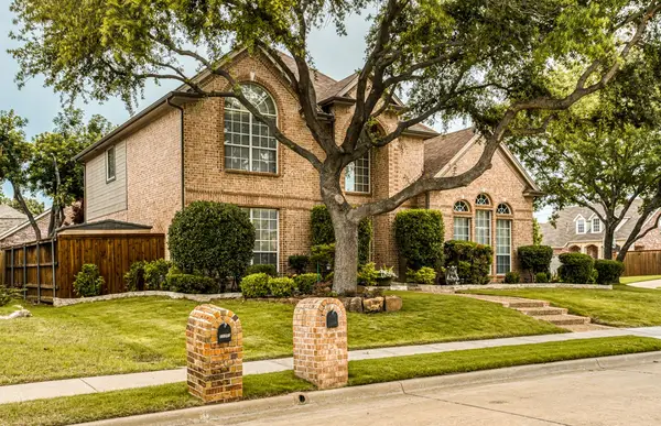 11776 Creek Point Drive, Frisco, TX 75035