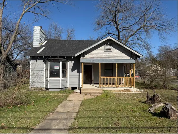 1027 E Lamar Street, Sherman, TX 75090