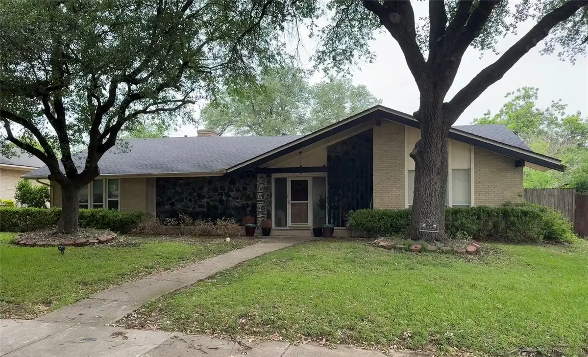 2137 Sea Island Drive, Dallas, TX 75232 - #1