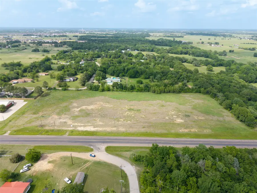 762 E Main Street, Gun Barrel City, TX 75156 - #3