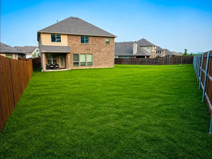 9121 Desert Flora Drive, Fort Worth, TX 76131 - #2
